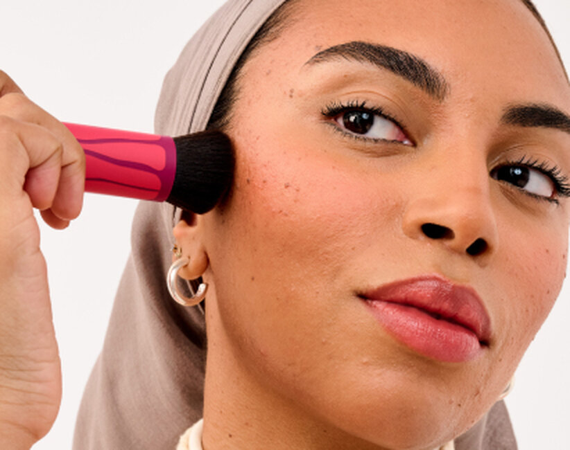 How To Apply Bronzer