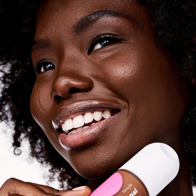 The POREfessional Foundation shade 37 The POREfessional Foundation shade 37
