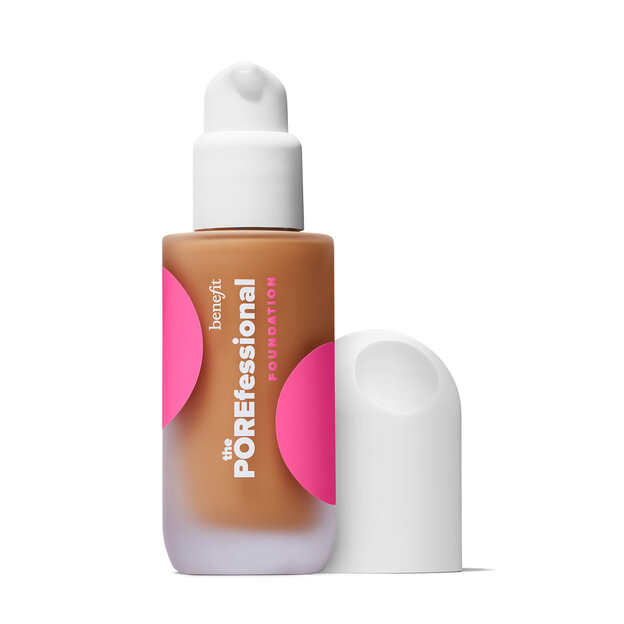 The POREfessional Foundation shade 24