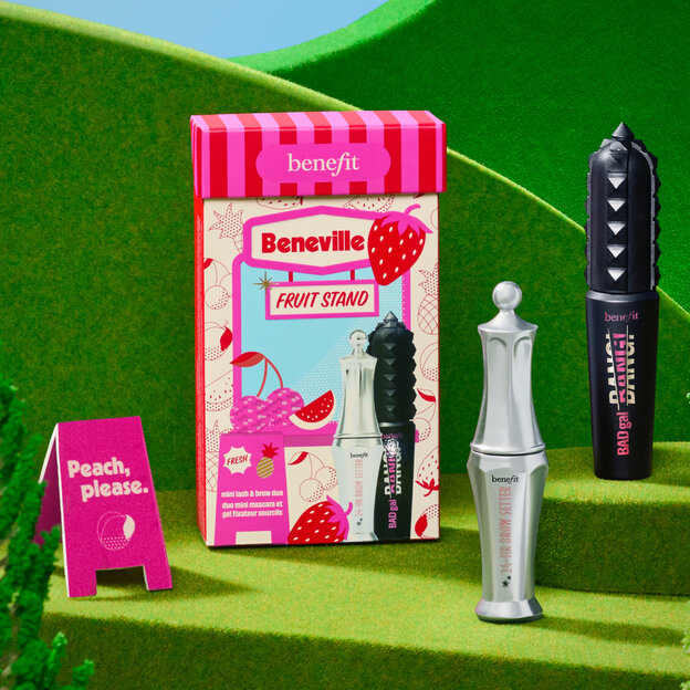 Beneville Fruit Stand